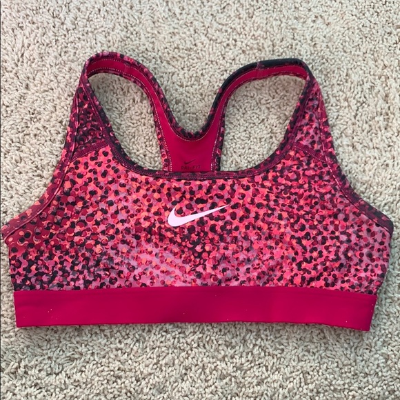 Nike sports bra! - Picture 1 of 5